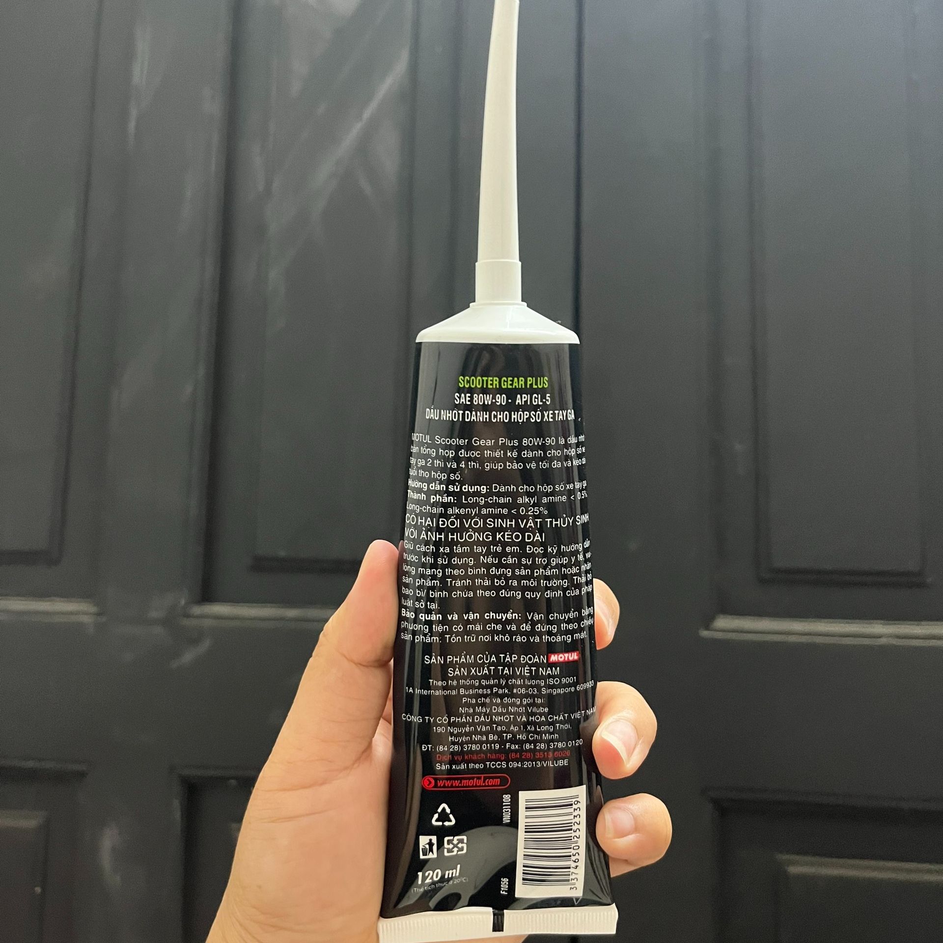 Nhớt lap Motul Scooter Gear Plus (910002)