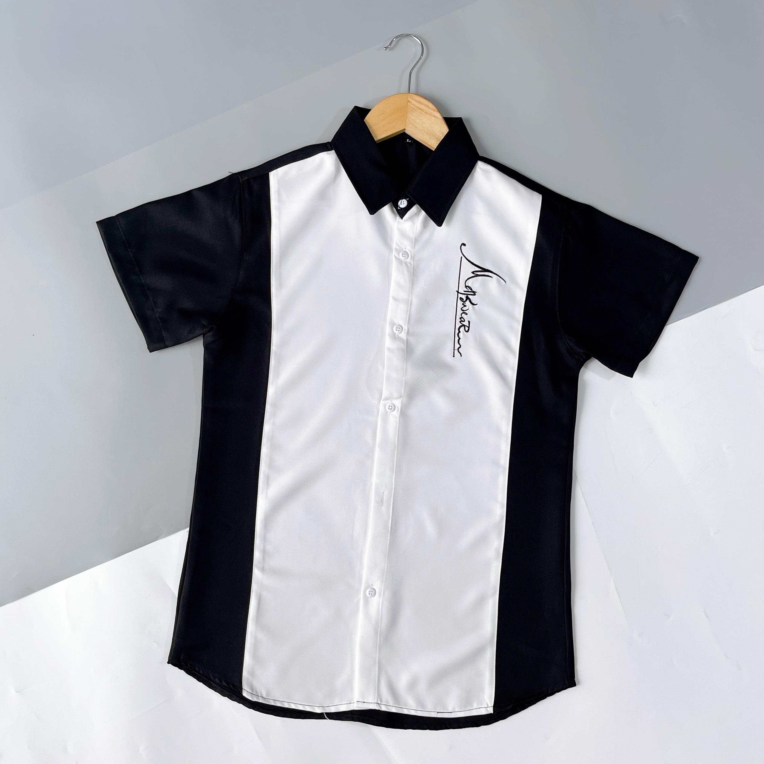 Áo sơ mi nam tay ngắn thêu chữ ký sang trọng chất vải lụa chống nhăn, xù mẫu mới shop DVFASHION giá rẻ