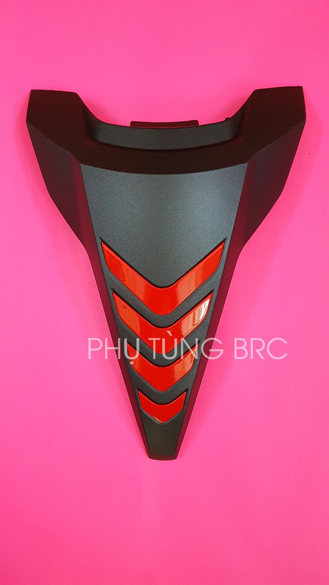Mặt nạ trang trí xe VARIO 150 đời 2018-2024