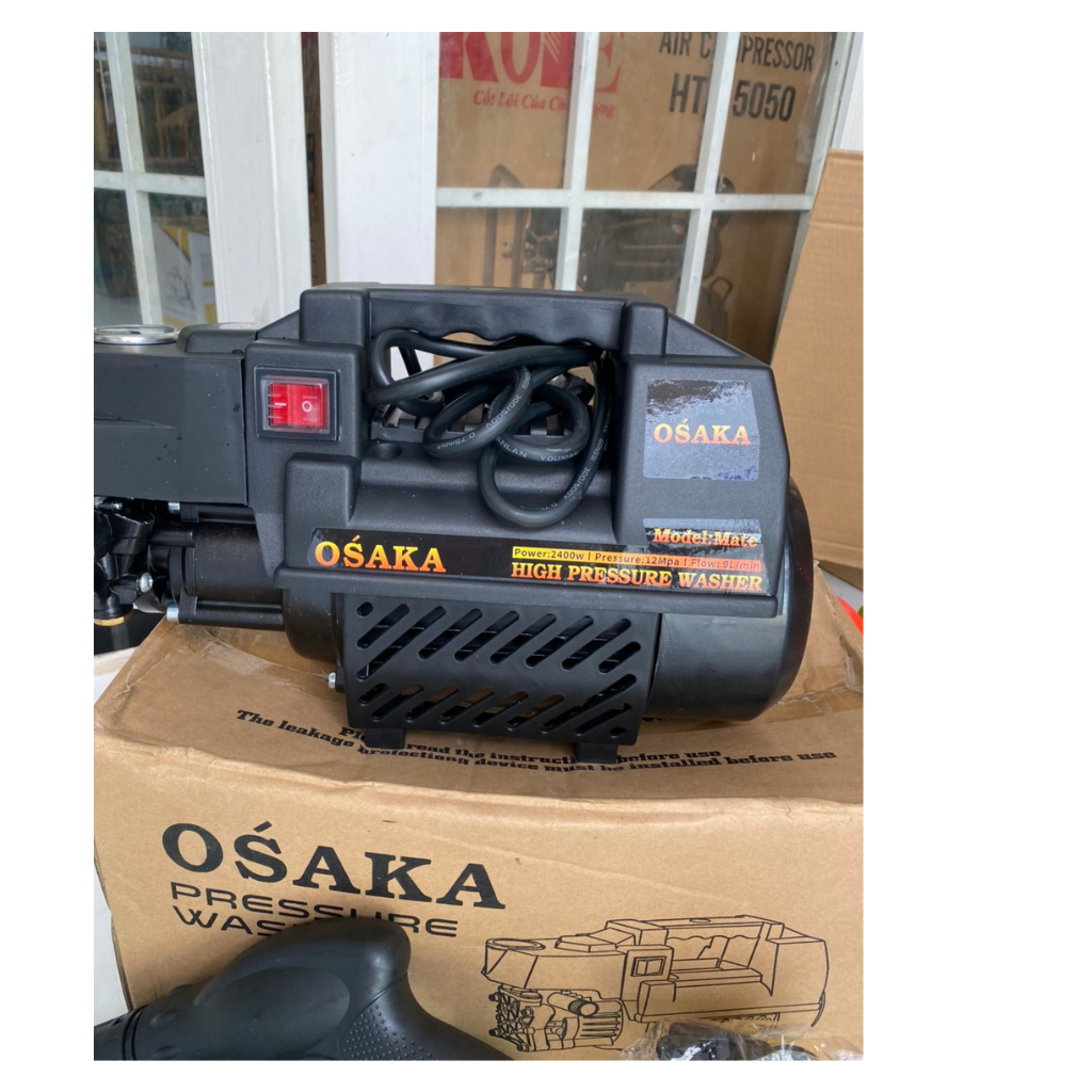 Máy rửa xe mini Osaka 2400w, mới 100%, bảo hành 12 tháng