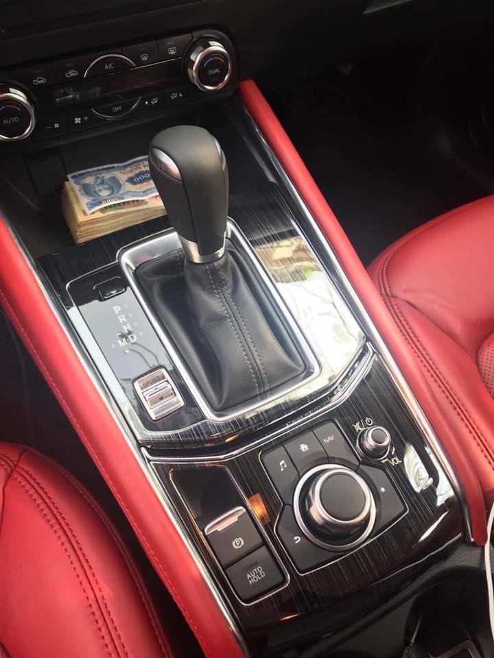 Ốp Trang Trí Nội Thất Xe Mazda CX5 2018 2019 2020 - 5 Chi Tiết, Chất Liệu TiTan Phay Xước, Có Sẵn Keo Dính Dễ Dàng Lắp Đặt Tại Nhà, Phụ Kiện Trang Trí Xe Sang Trọng Hơn