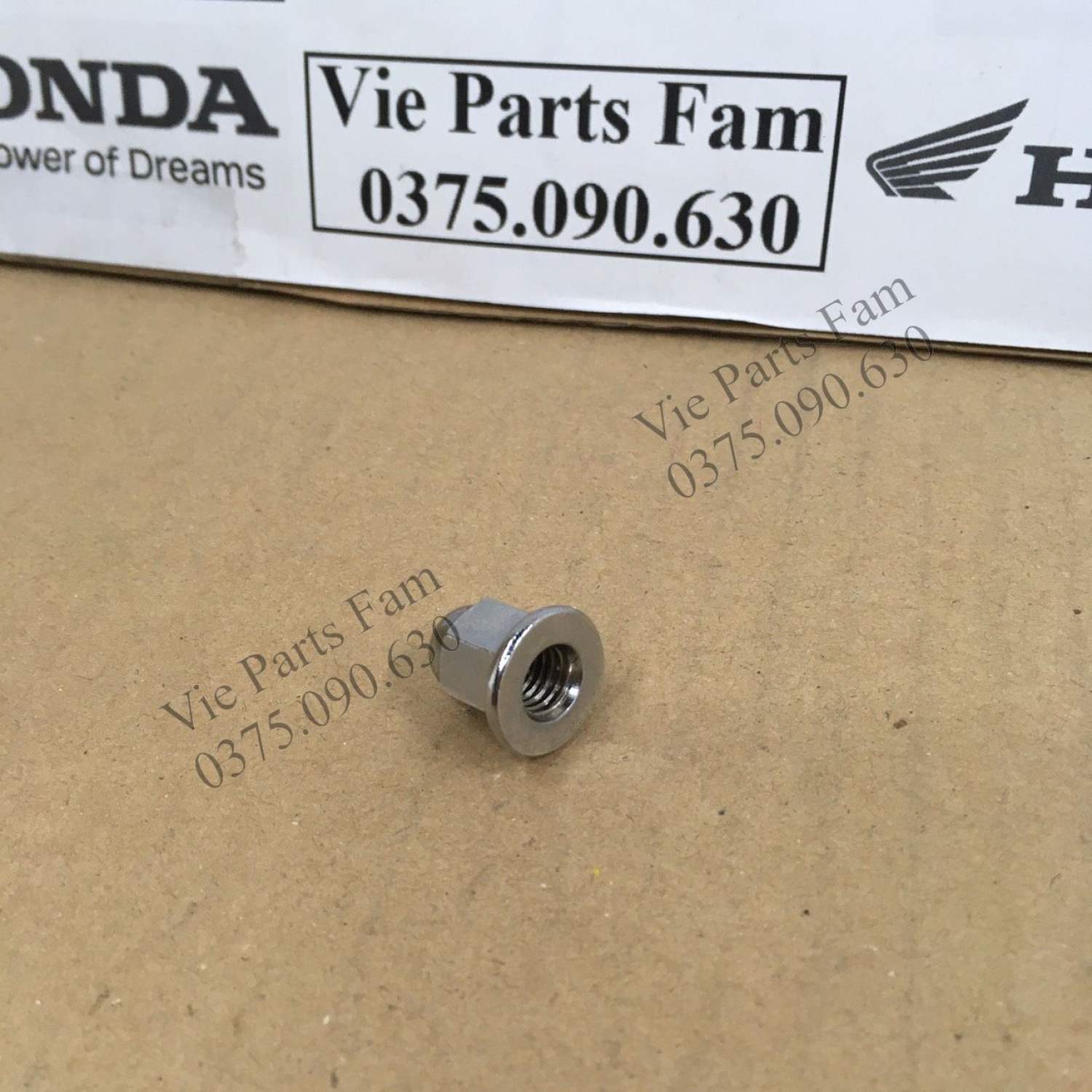 Ốc bắt cổ bô, ống xả funeo, fu x, fu125, pcx 125 - giá 1 con hoặc 2 con