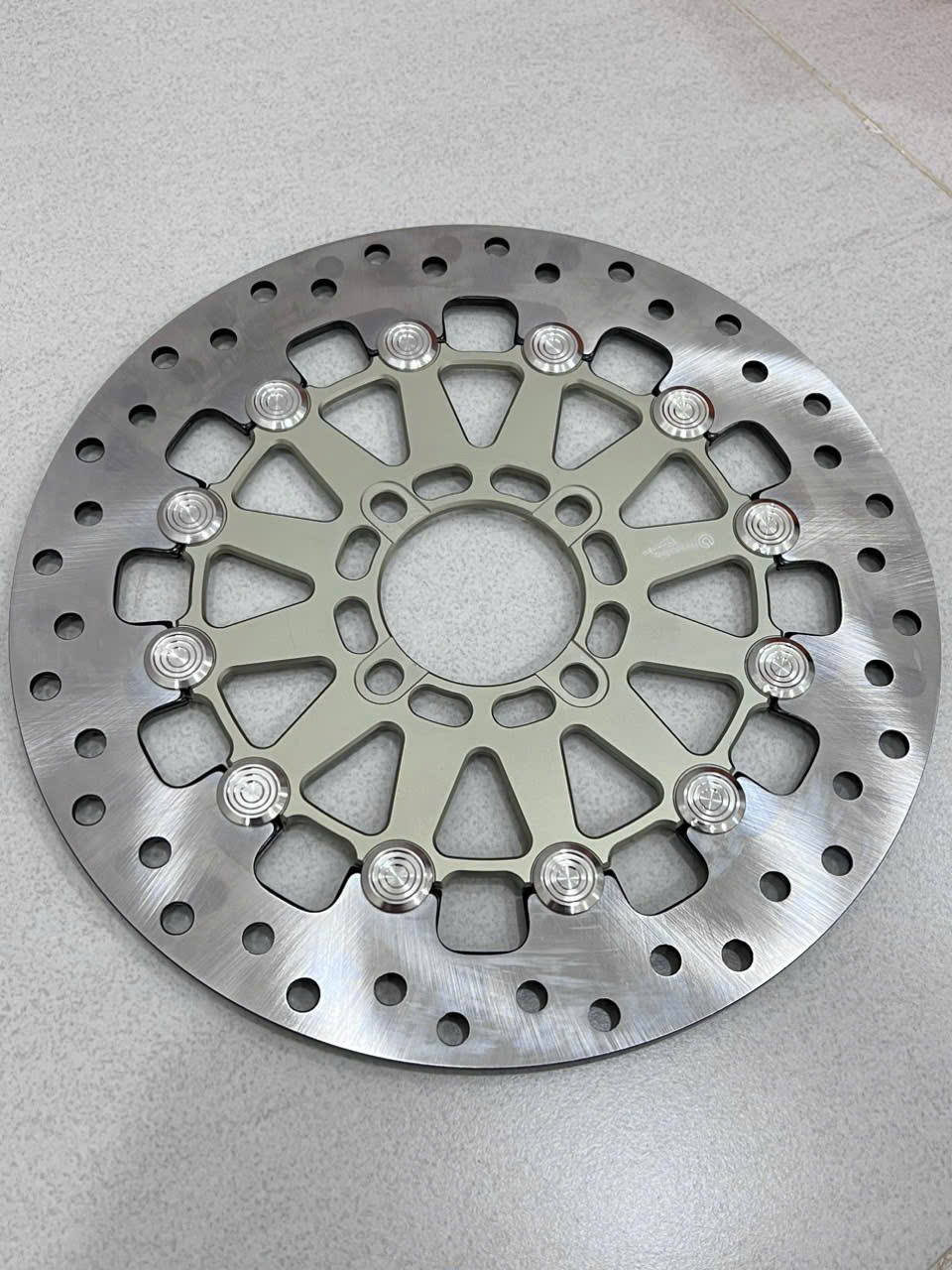 Đĩa Thắng brembo V2 267 12 khoen Khoen inox A100