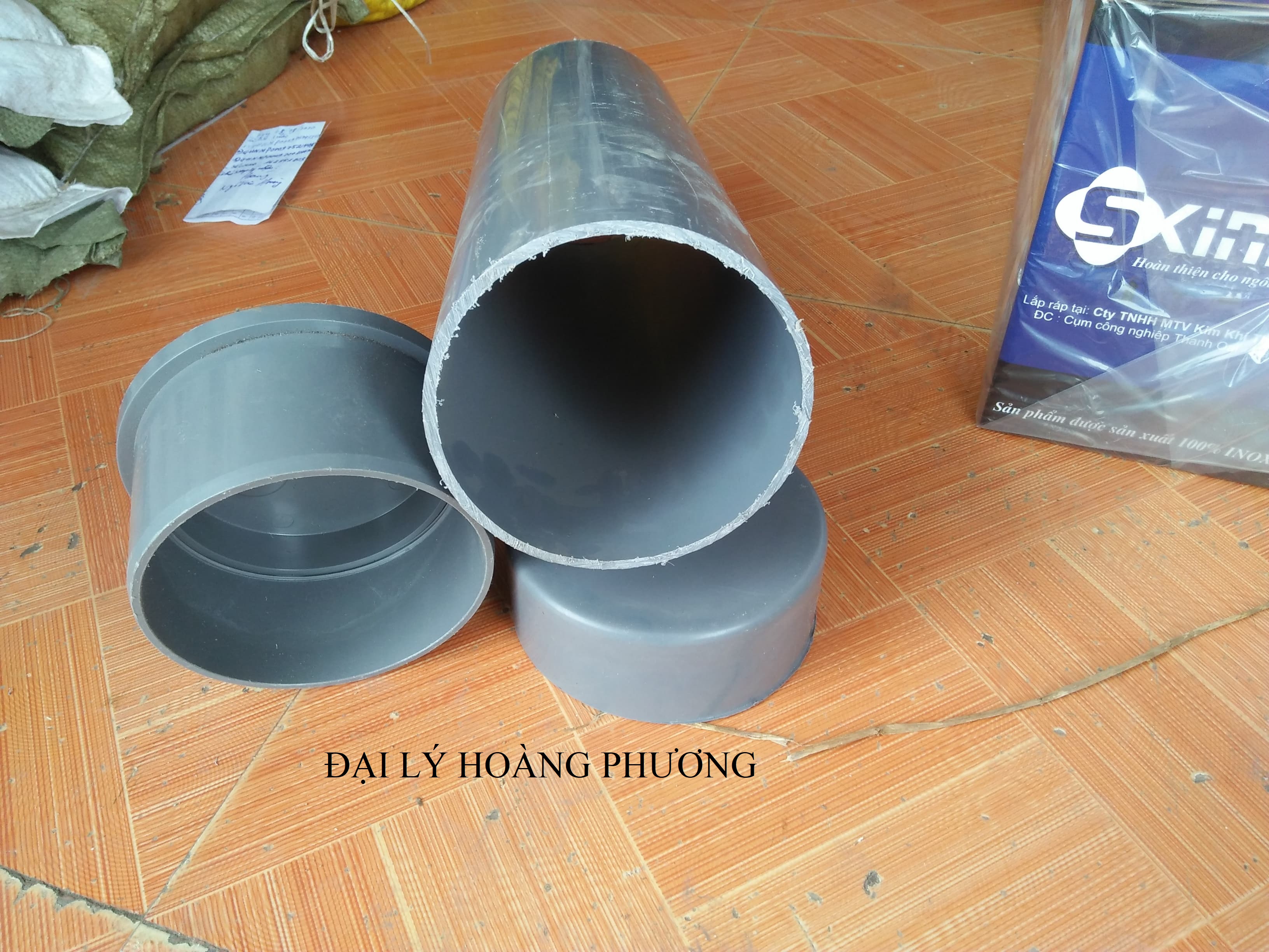 Combo 1 bịt xả 160, 1 bịt trơn và 70cm ống 160