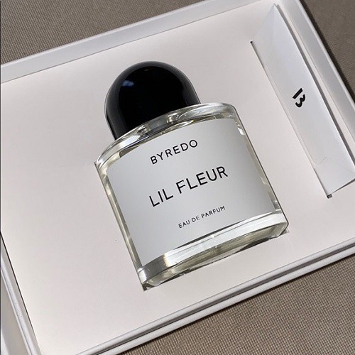 -𝑺𝒄𝒆𝒏𝒕𝒔𝒂𝒊𝒈𝒐𝒏- Nước hoa Byredo Lil Fleur 10ml
