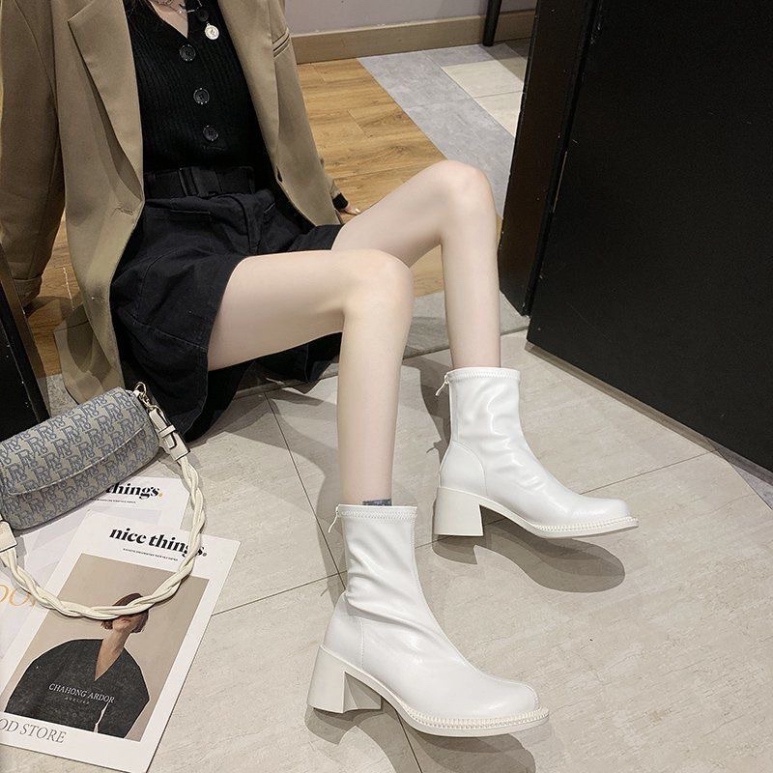 Bốt Trắng Đen Đế 7Cm Quảng Châu Mẫu Mới 2021