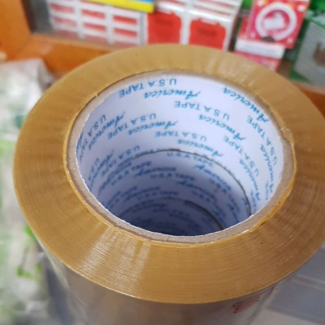 (1 cuộn) Băng keo dán thùng đục màu vàng 200 yard