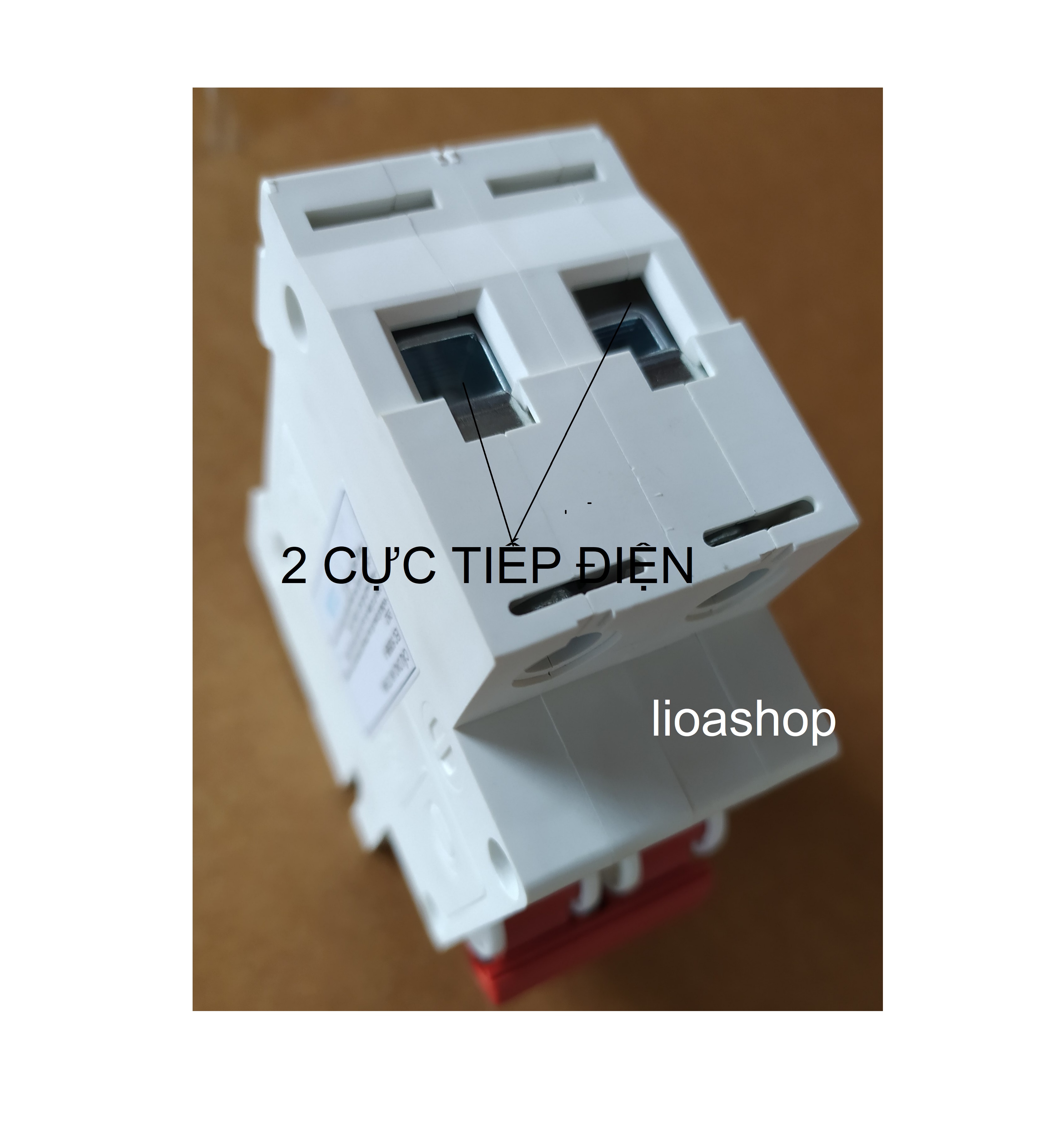ATTOMAT 2 CỰC LiOA TỪ 6A -63A -DÒNG ÁT CÀI.