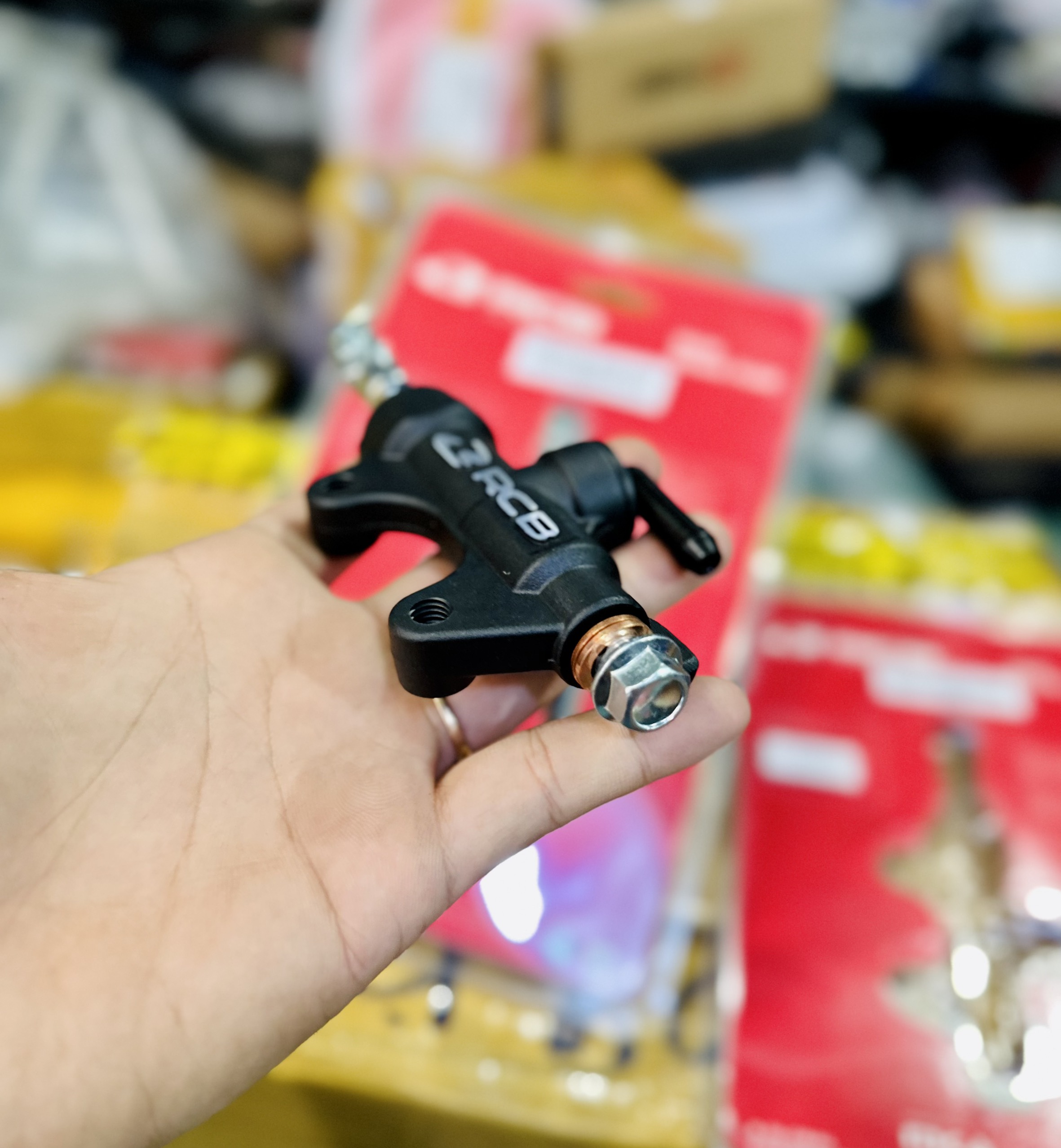 Ben đạp sau NISSIN thailand S4 12,5mm lắp đặt nhiều dòng xe
