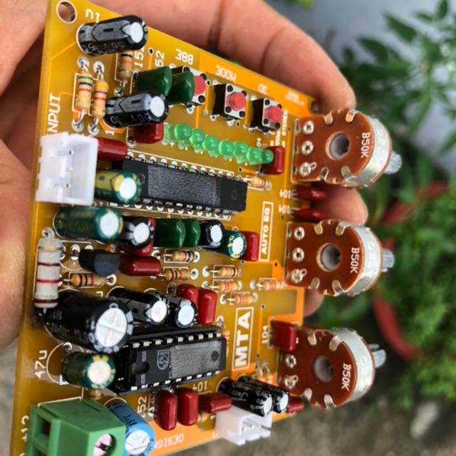 Mạch âm sắc 12VDC kèm nâng tiếng