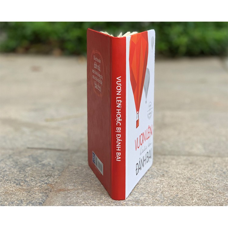 Sổ Tay/Notebook: Vươn Lên Hoặc Bị Đánh Bại