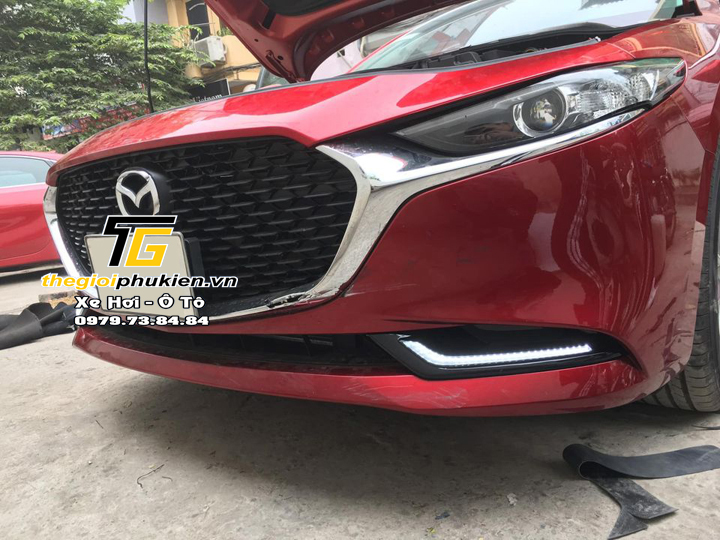 Độ Led gầm Daylight theo xe Mazda 3 2020