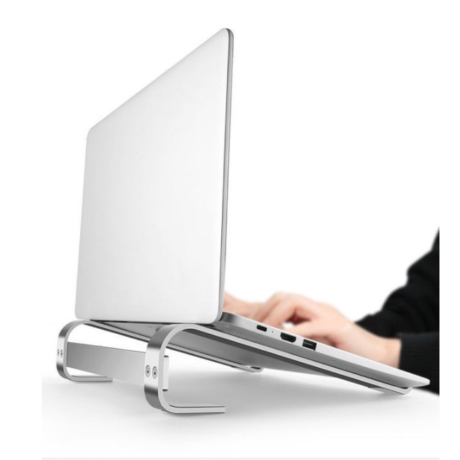 Đế Tản Nhiệt Laptop Nhôm Cao Cấp Nâng Chỉnh Độ Cao Kiêm Giá Đỡ Macbook 17 inch, 15.6 inch, 14 inch Để Bàn P43