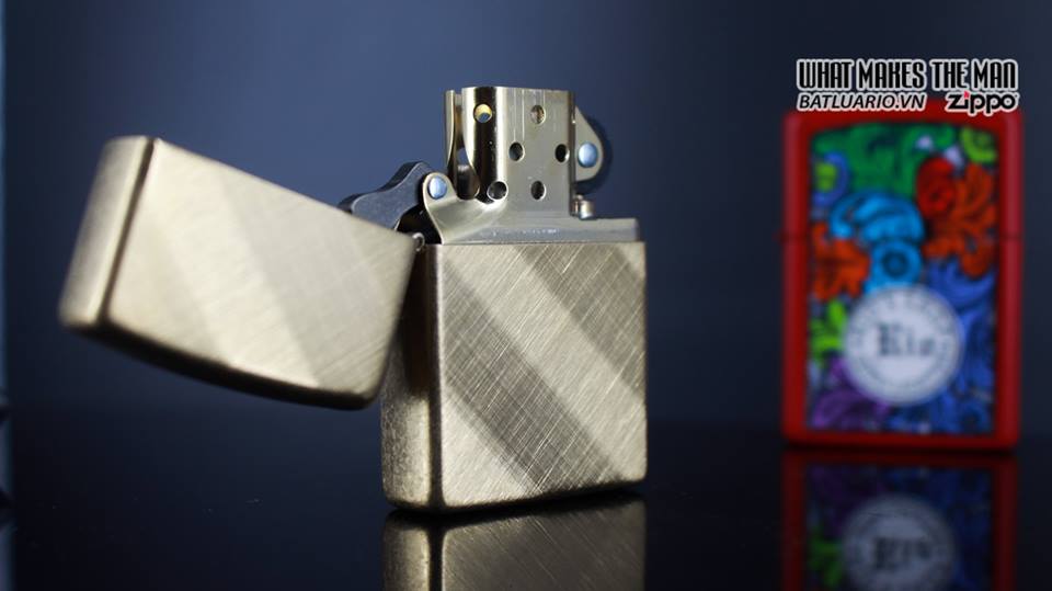 Bật lửa Zippo 29675 – Zippo Diagonal Weave Brass