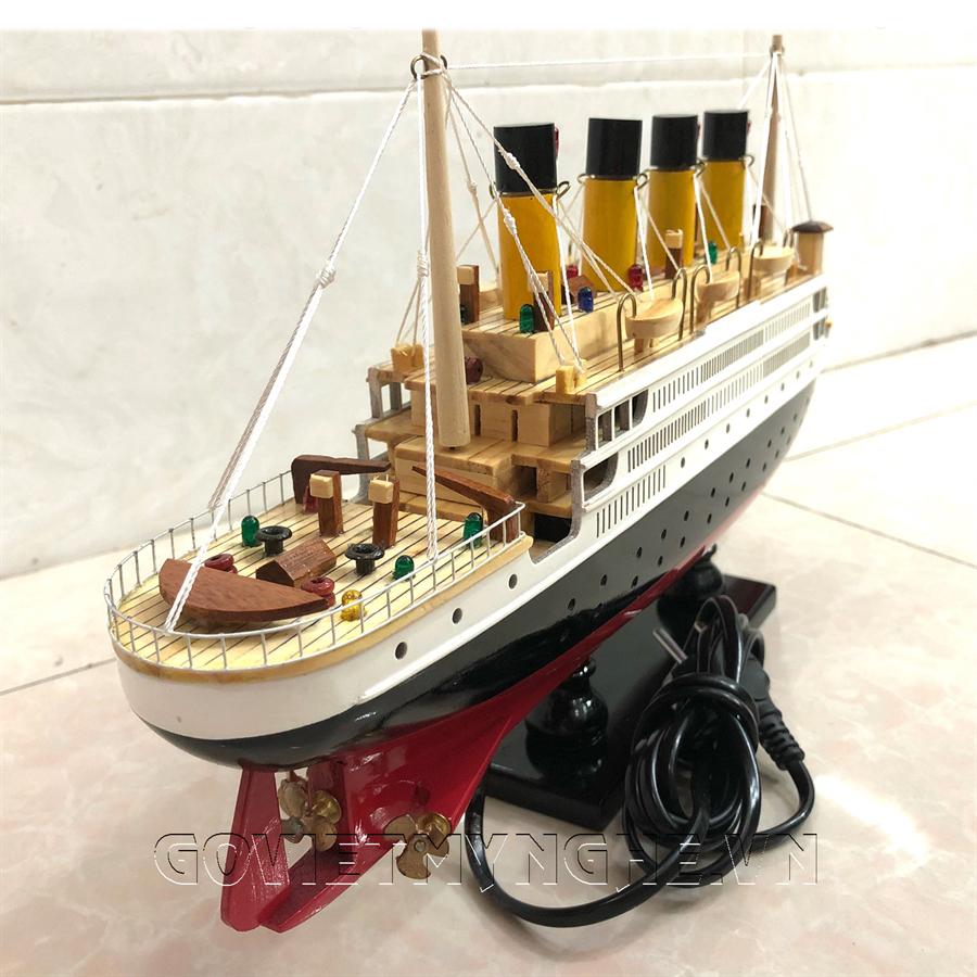 Mô hình Tàu Gỗ Titanic - Đèn LED 60cm (Gỗ Tự Nhiên)