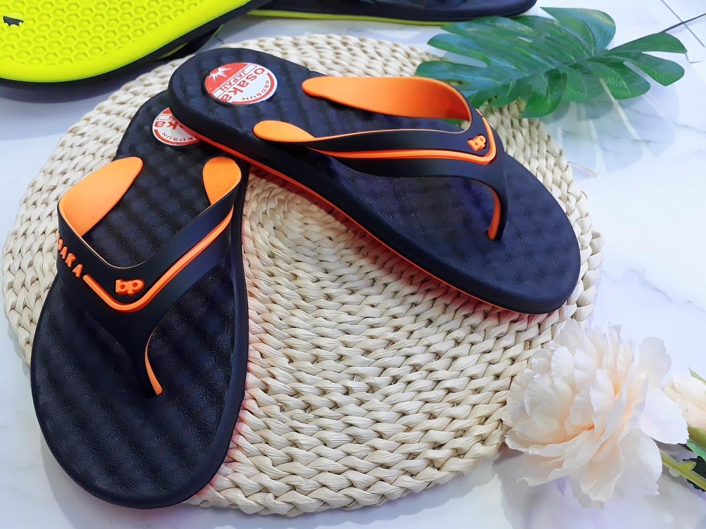 dép lào thái nam đi mưa