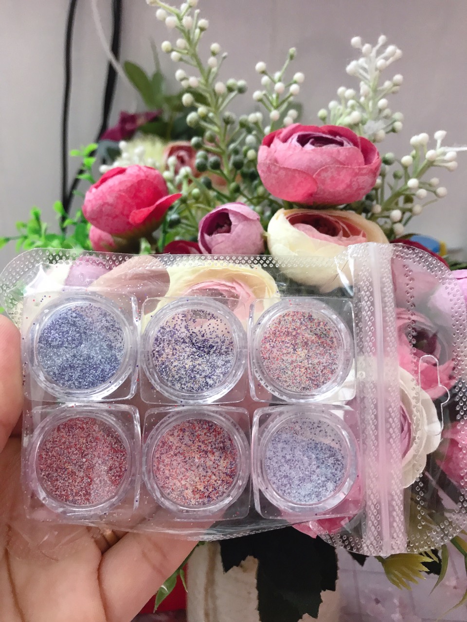 Set 6 hũ nhũ dạ màu sắc lấp lạnh