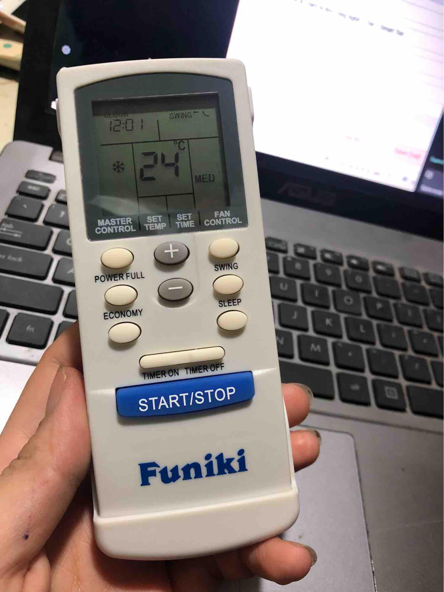 Điều khiển điều hoà funiki xịn