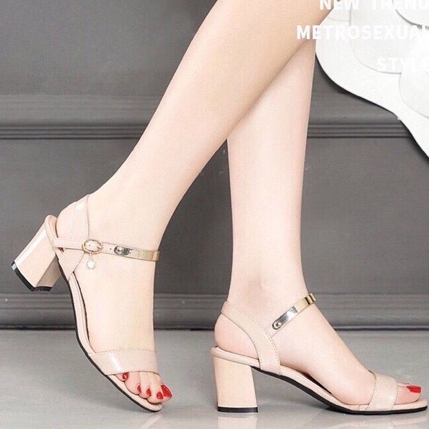 Giày sandal cao gót vuông 7p hở gót quai ngang cổ dây đồng