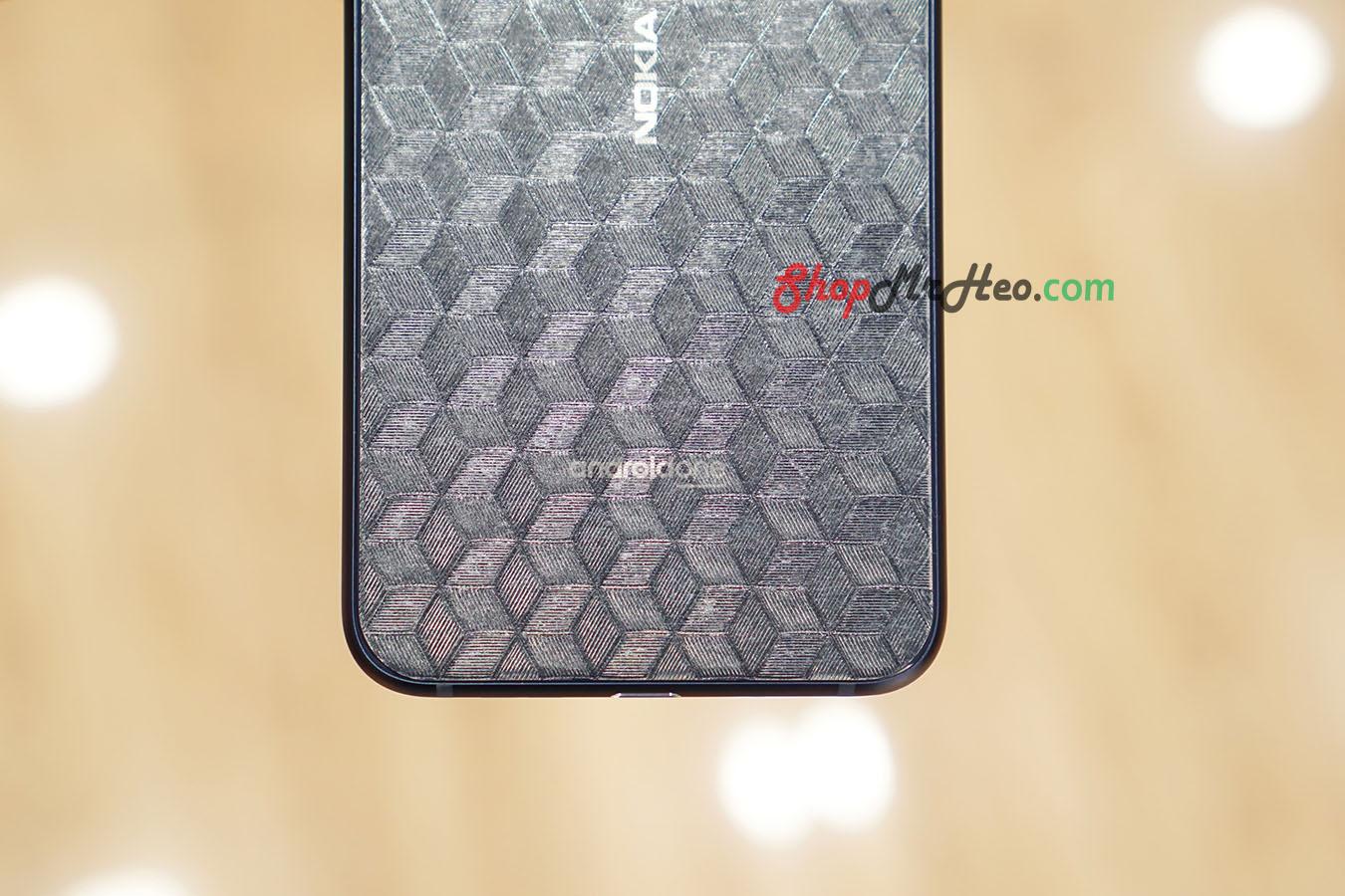 Bộ 3 Skin Dán Mặt Lưng Vân 3D Nokia 8.1 - Nokia X7