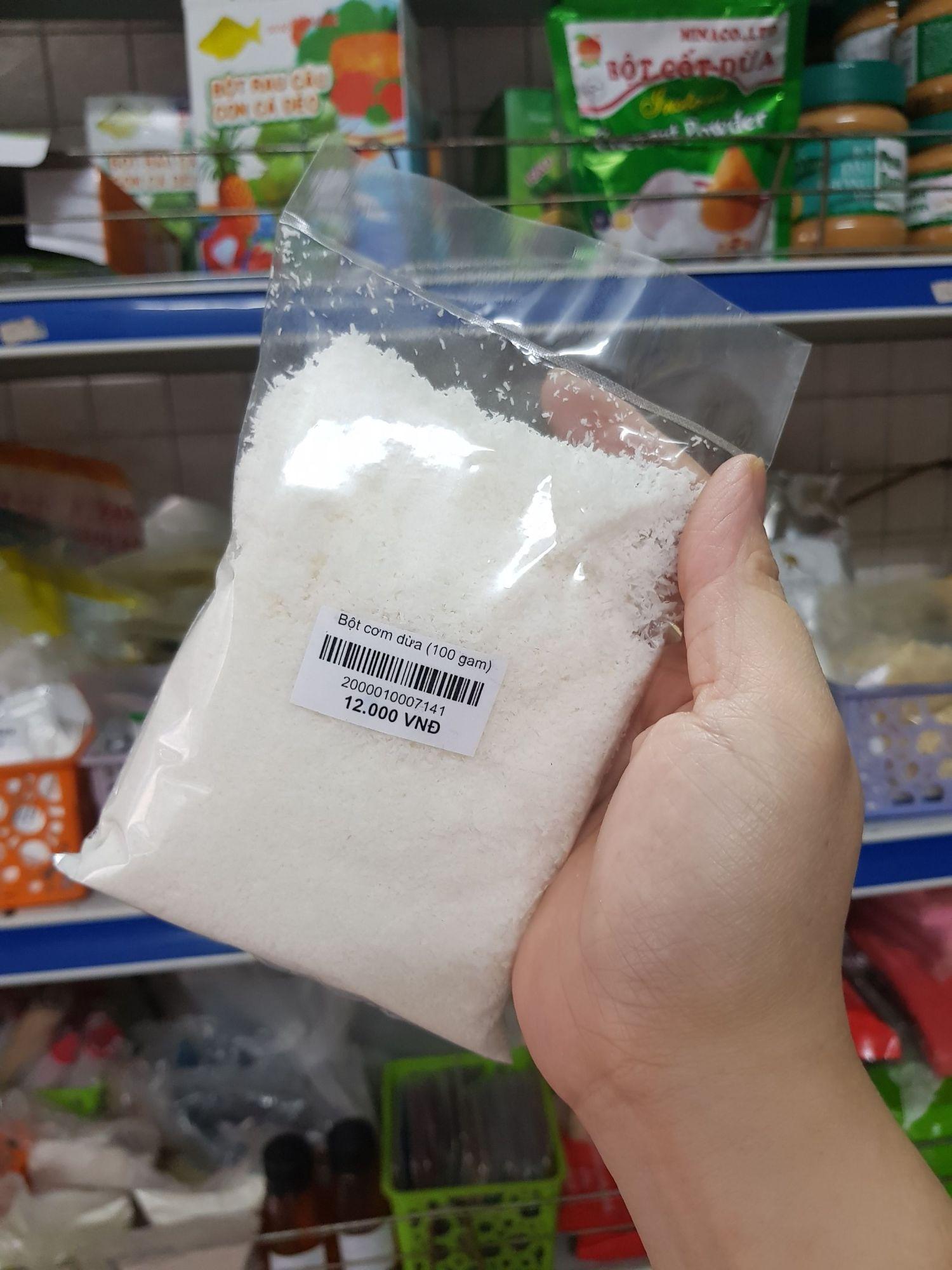 Cơm dừa sấy độ ẩm 65% 100g
