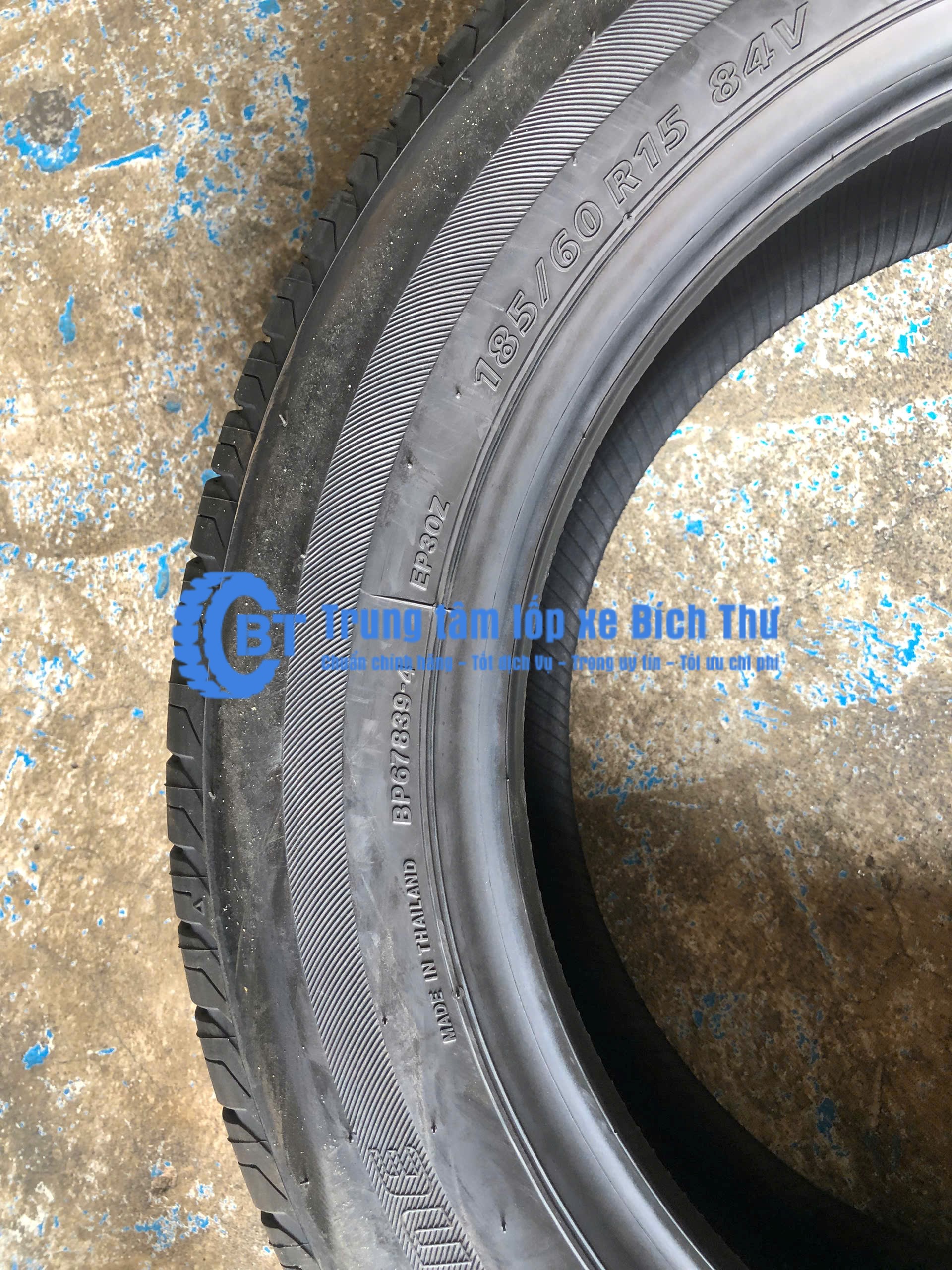 Lốp Bridgestone 185/60R15 EP300