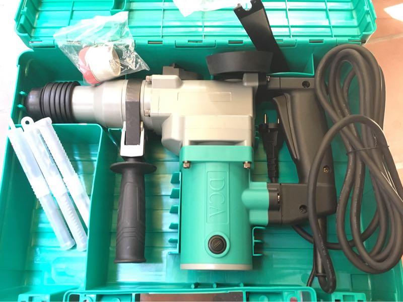 Máy khoan động lực DCA AZC03-26B (620W)