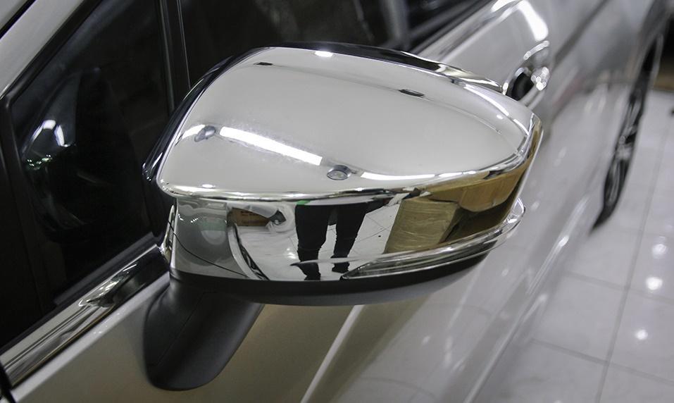 Ốp gương xe MItsu xpander