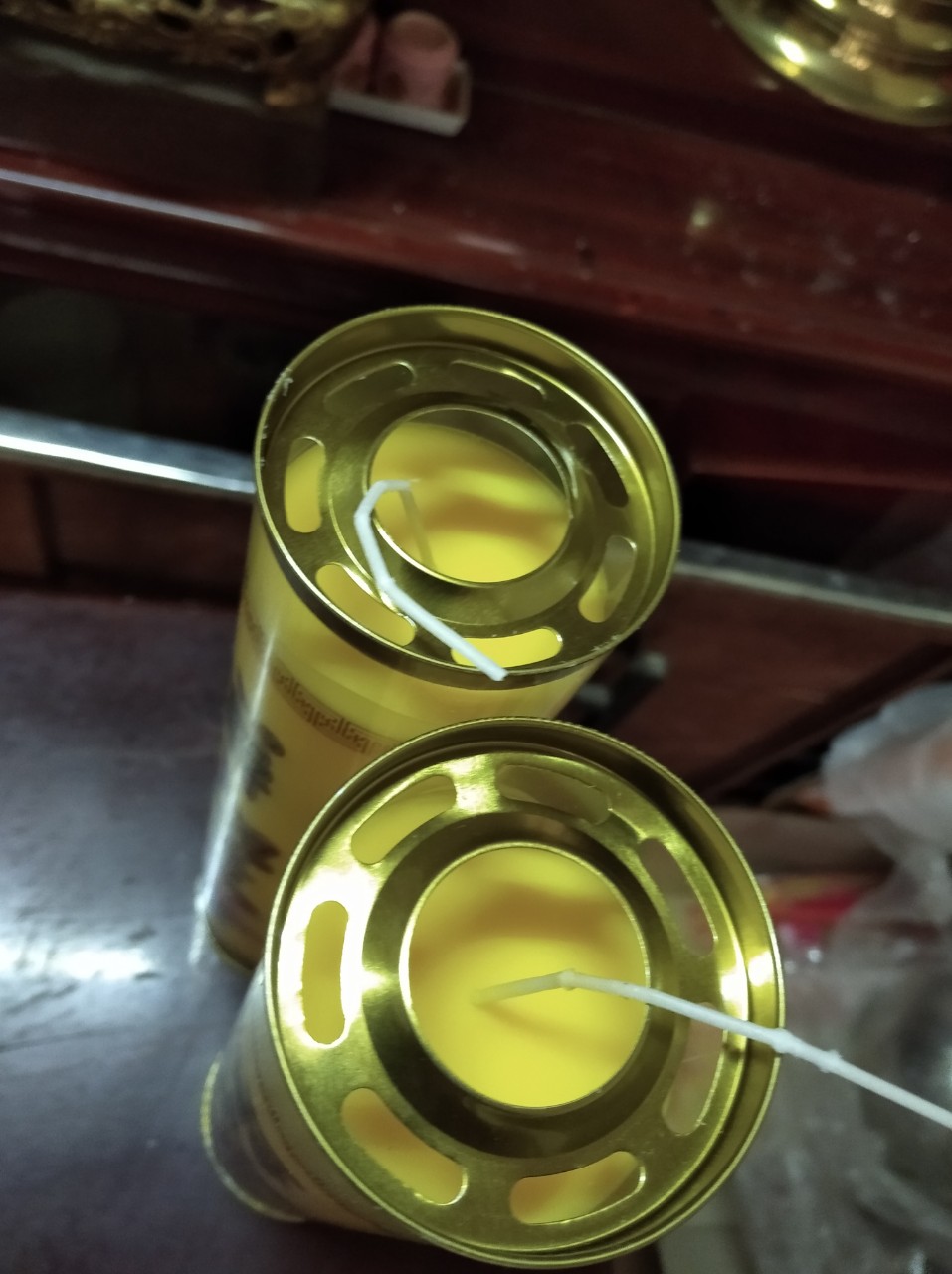 1 cặp đèn sáp bơ cháy 7 ngày