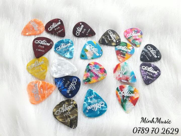 [HCM]Combo 5 phím đàn guitar