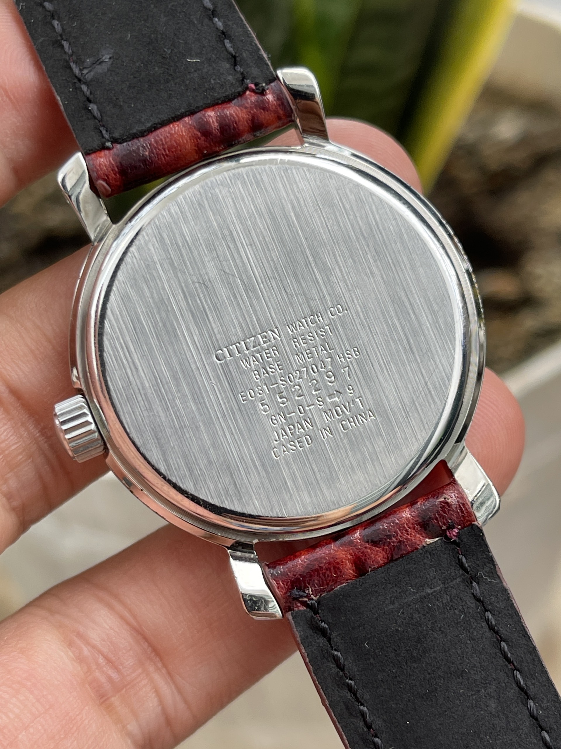 Đồng hồ nam Citizen Leopard chạy pin hàng Si