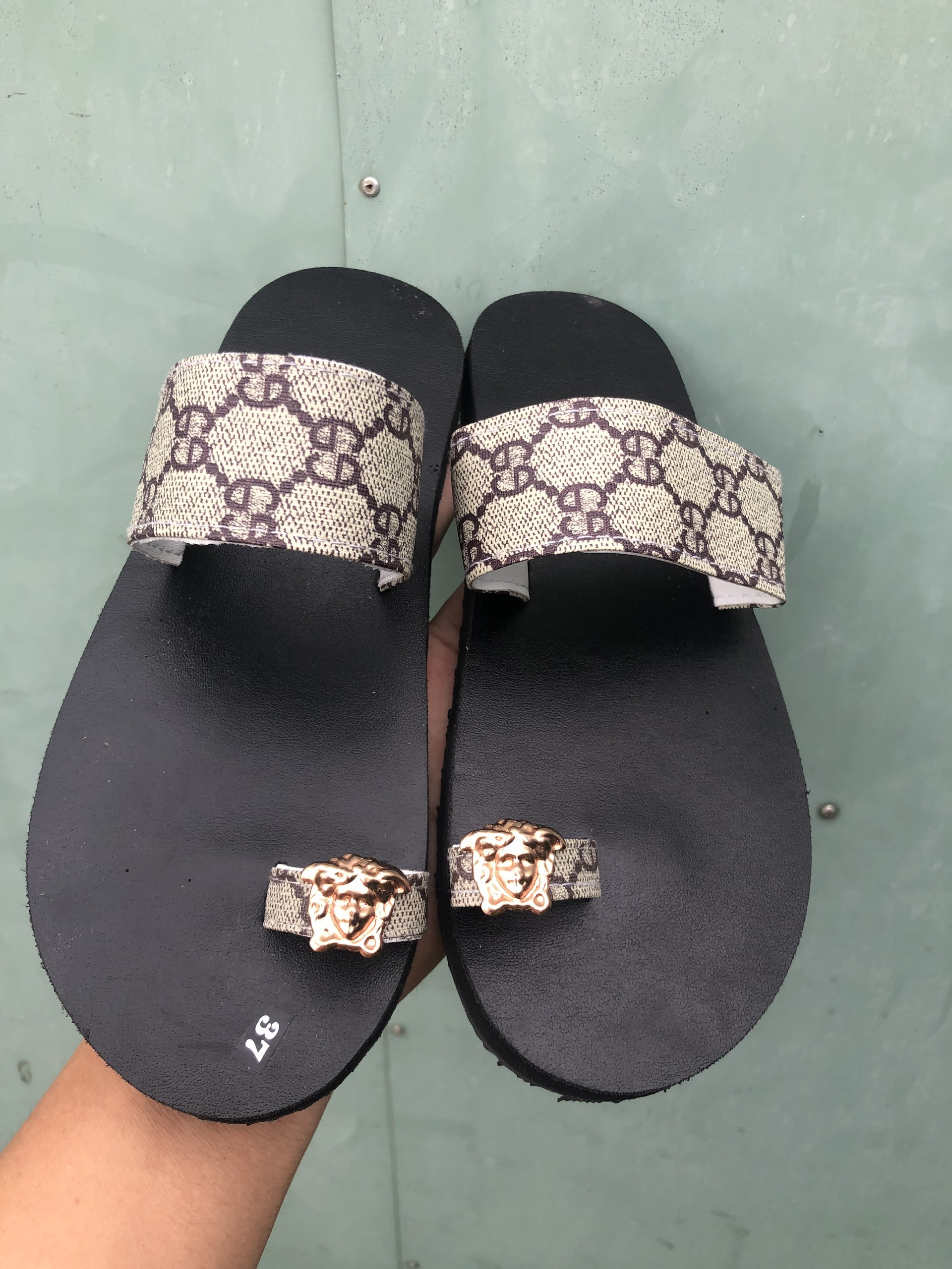 [MIỄN PHÍ SHIP]Dép sandal nữ xỏ ngón, SANDALTHOITRANG Dép sỏ ngón nữ (ẢNH THẬT 100%) full size 30-44 nam nữ