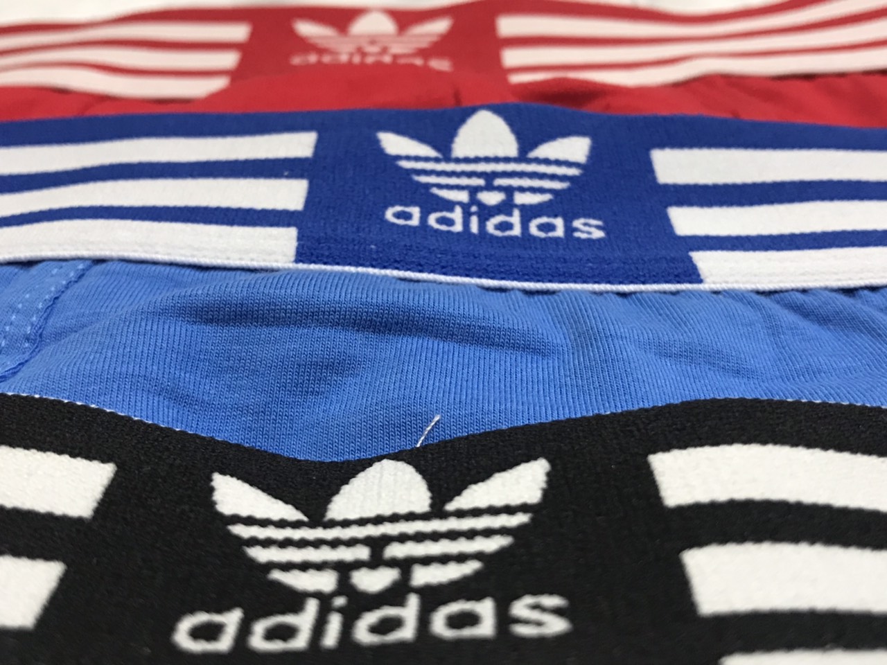 SỊP ĐÙI NAM CAO CẤP ADIDAS [Sales khủng 25%]