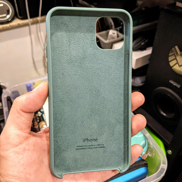 [HCM]Ốp lưng Benks - Magic Smooth cho iPhone 11Pro Max (xanh rêu).