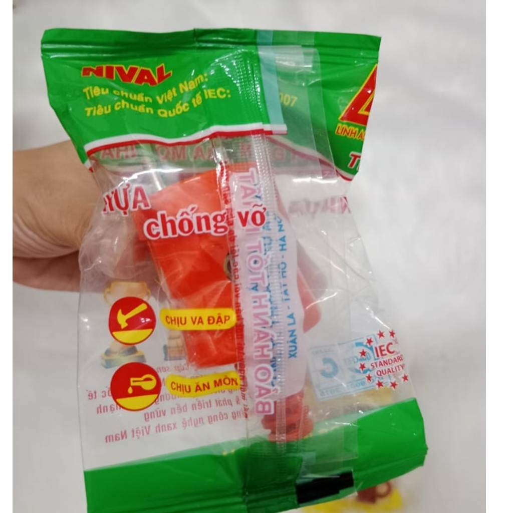Combo chui phích đực & cái cắm điện Nival cao cấp