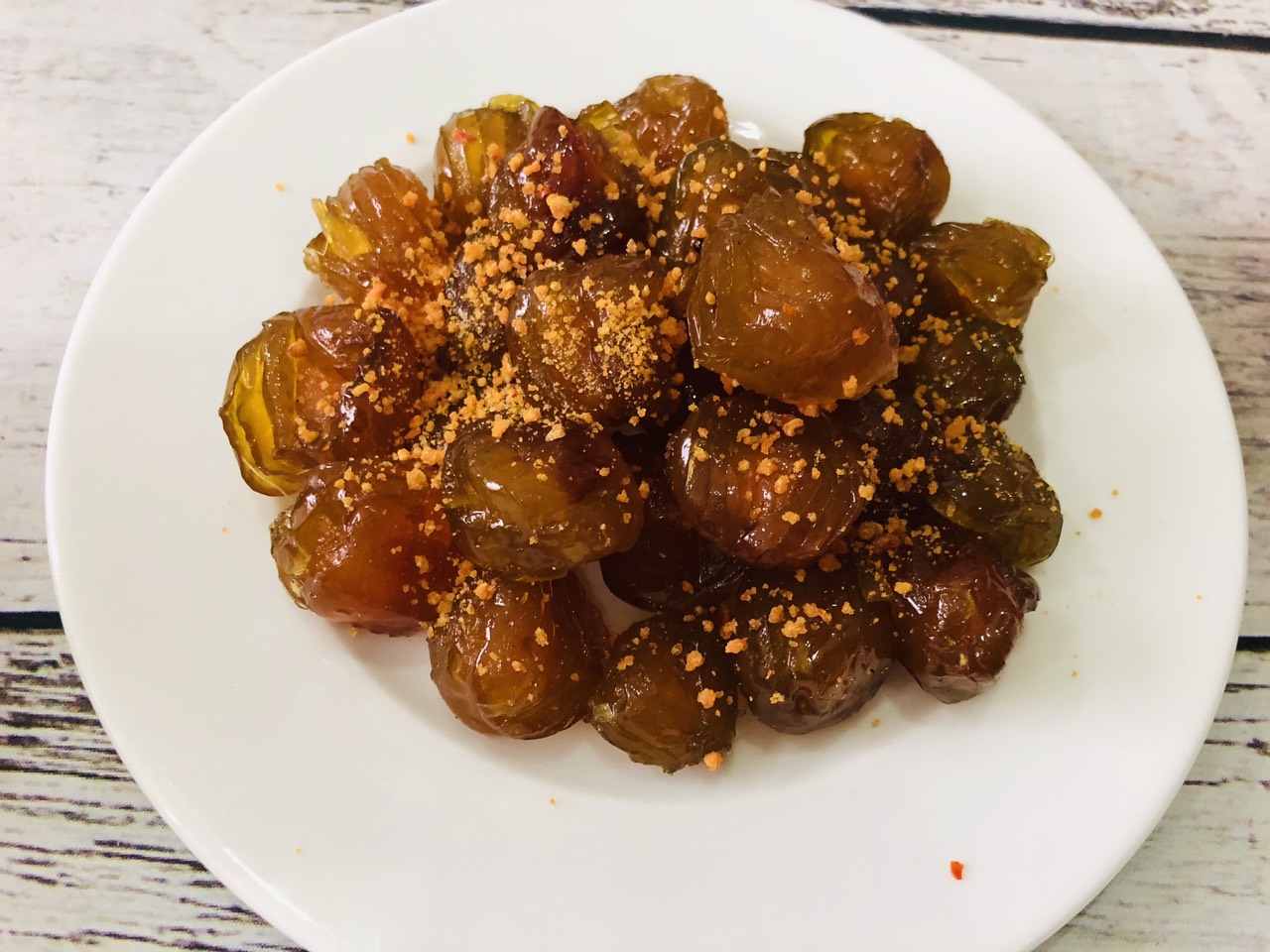 500g mận dẻo lắc muối ớt ngon_TiTiMart