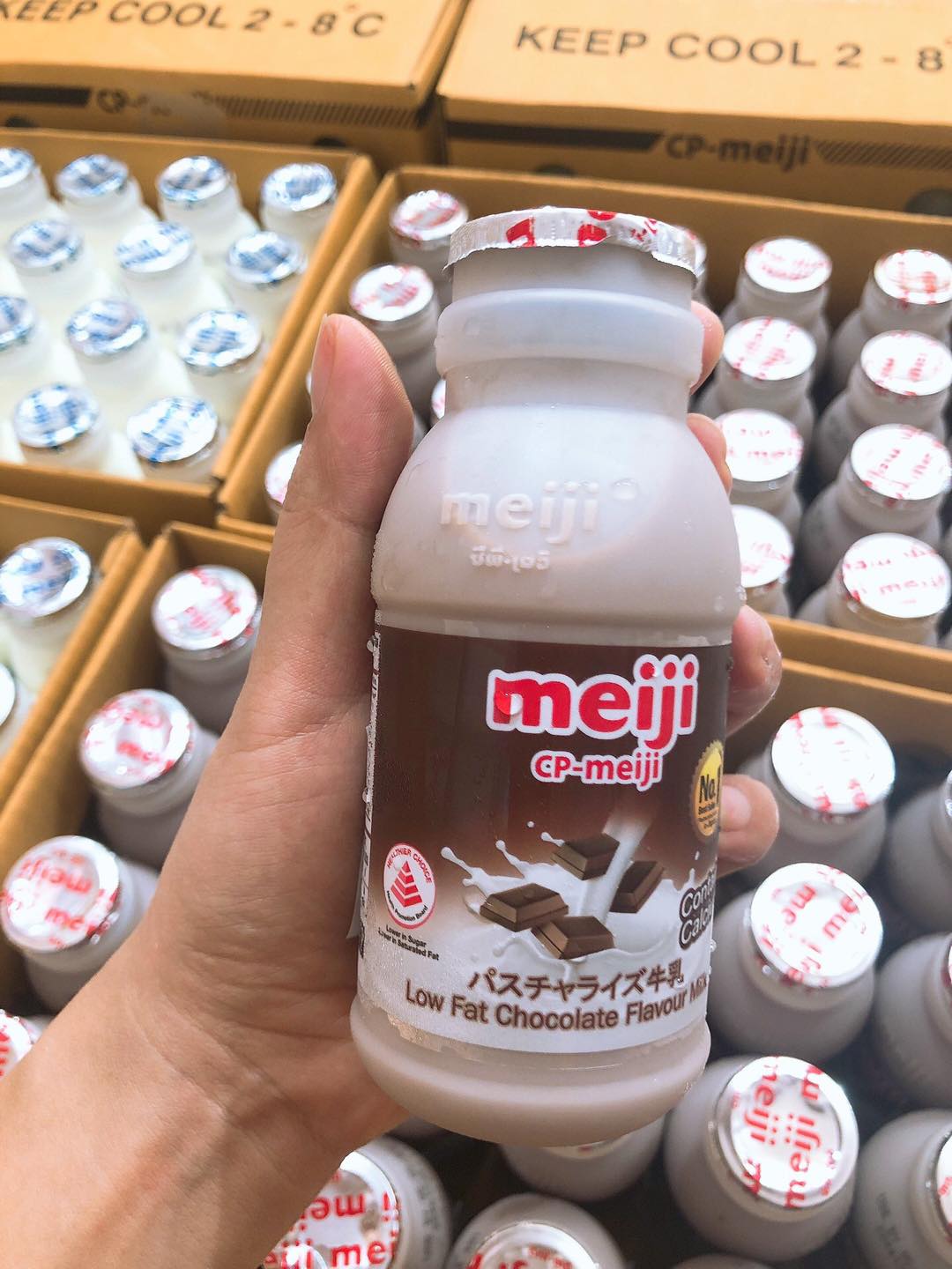 Sữa tươi thanh trùng Meiji 200ml