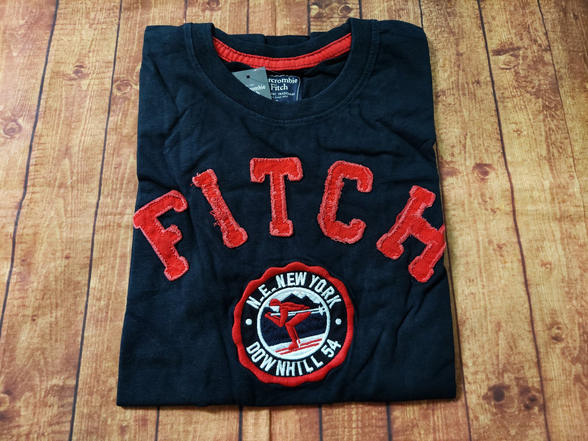 Áo thun Abercrombie Fitch 1892 Navy