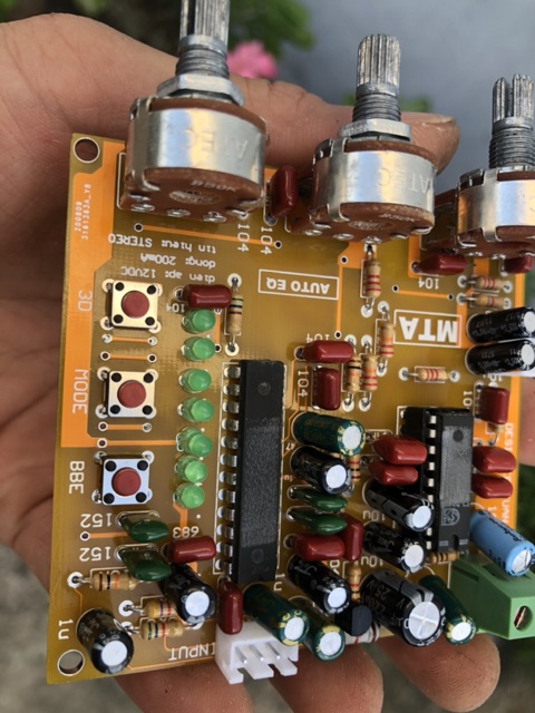 Mạch âm sắc 12VDC kèm nâng tiếng