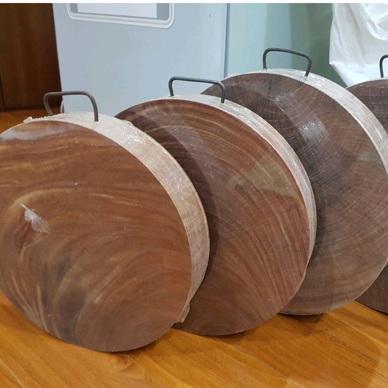 [ Tặng Giỏ Treo ] THỚT GỖ NGHIẾN Cao Cấp Đường Kính 39cm - Không Tâm