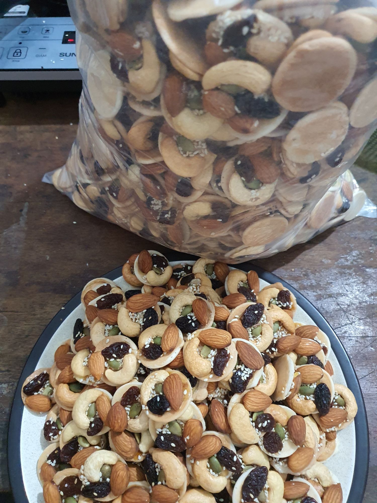 bánh đồng tiền mix hạt- 500gr