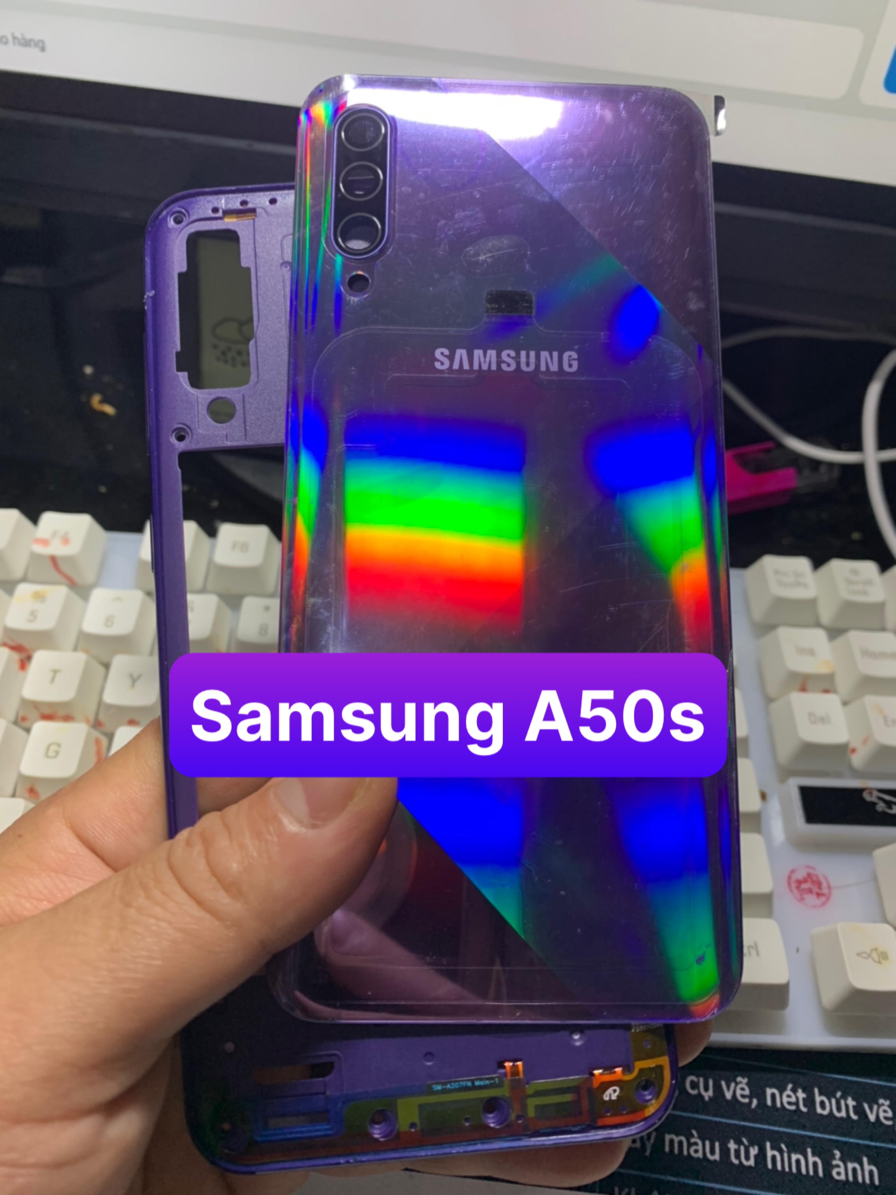 Bộ vỏ samsung A50s - gồm lưng, xương, sườn, phím, kính camera