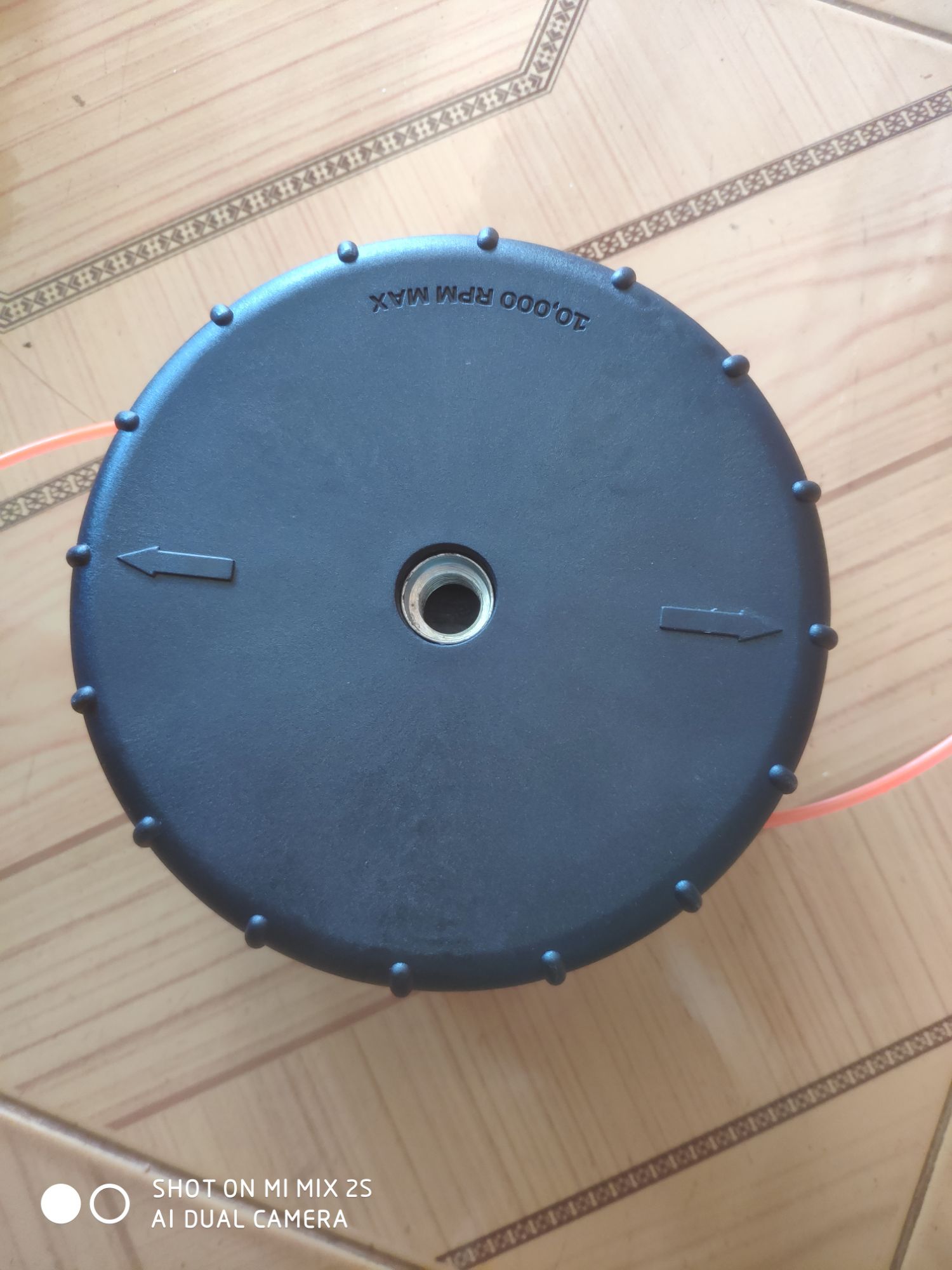 Mâm cước tự xả SF400