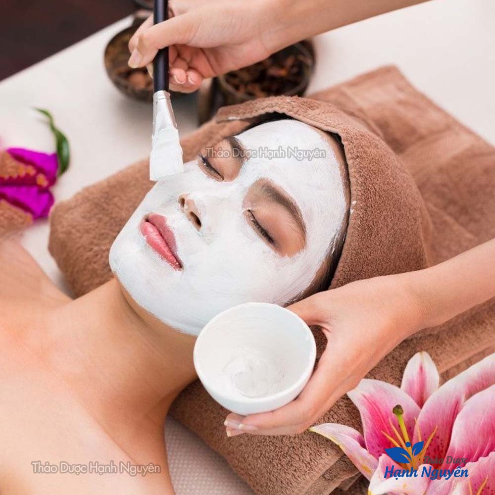 White Linh Powder 100g, Pure White Linh, Facial Mask, Helps Whiten Skin, Reduce Dark Spots, and Prevent Aging