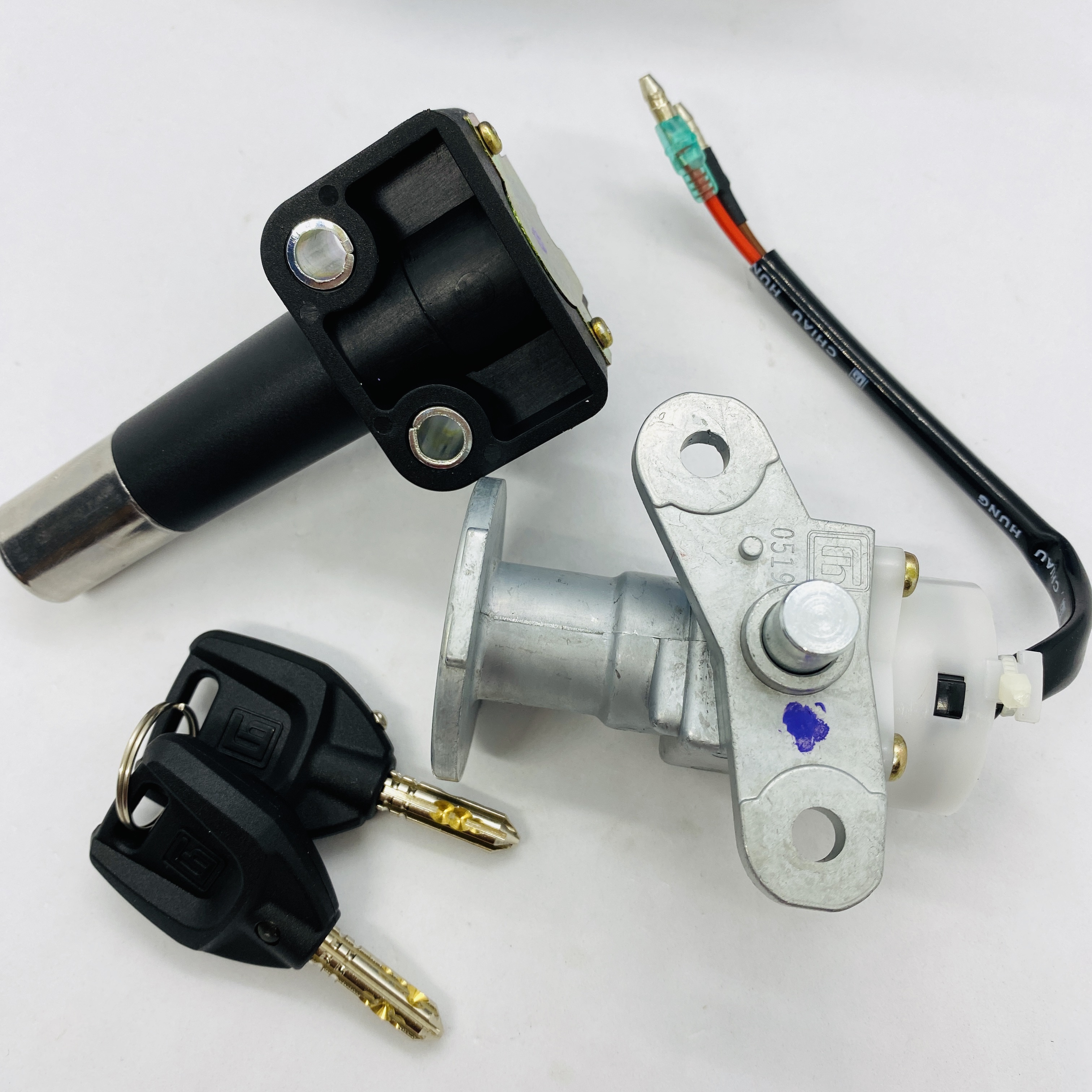 Ổ Khóa 8 cạnh Yamaha Taurus