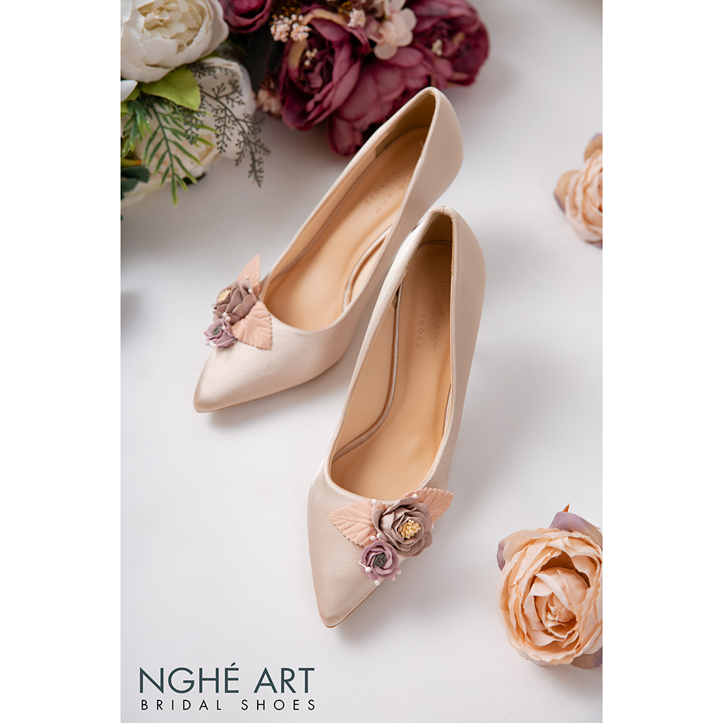 Giày cưới Nghé Art lụa satin hoa vinatge 354