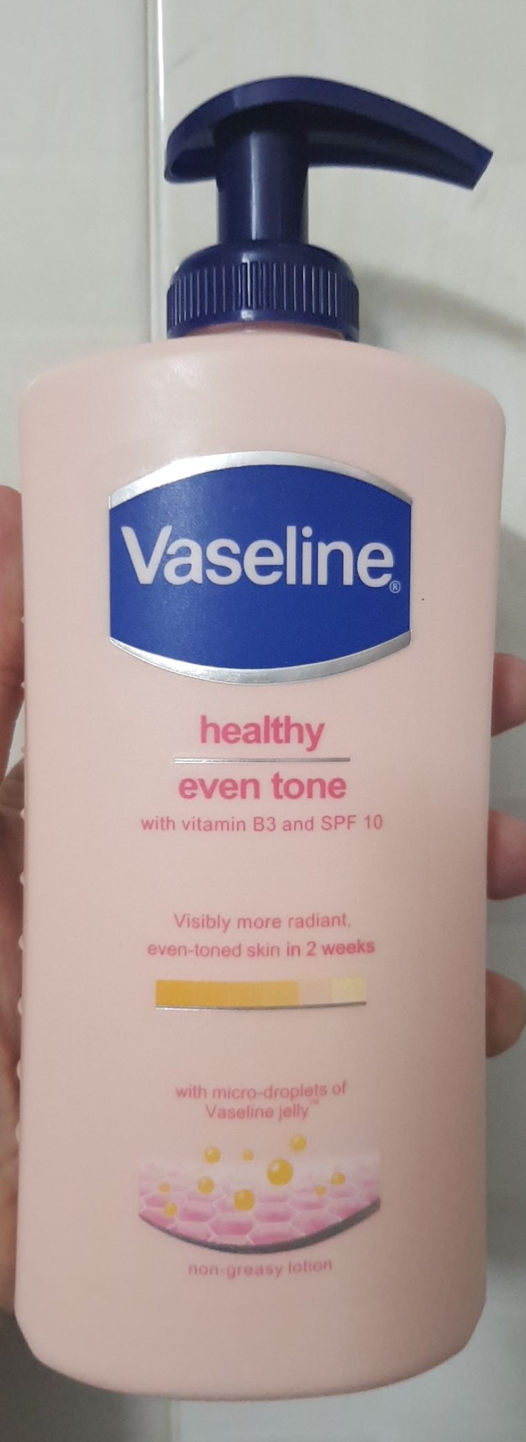 Dưỡng thể chống nắng Vaseline 400ml