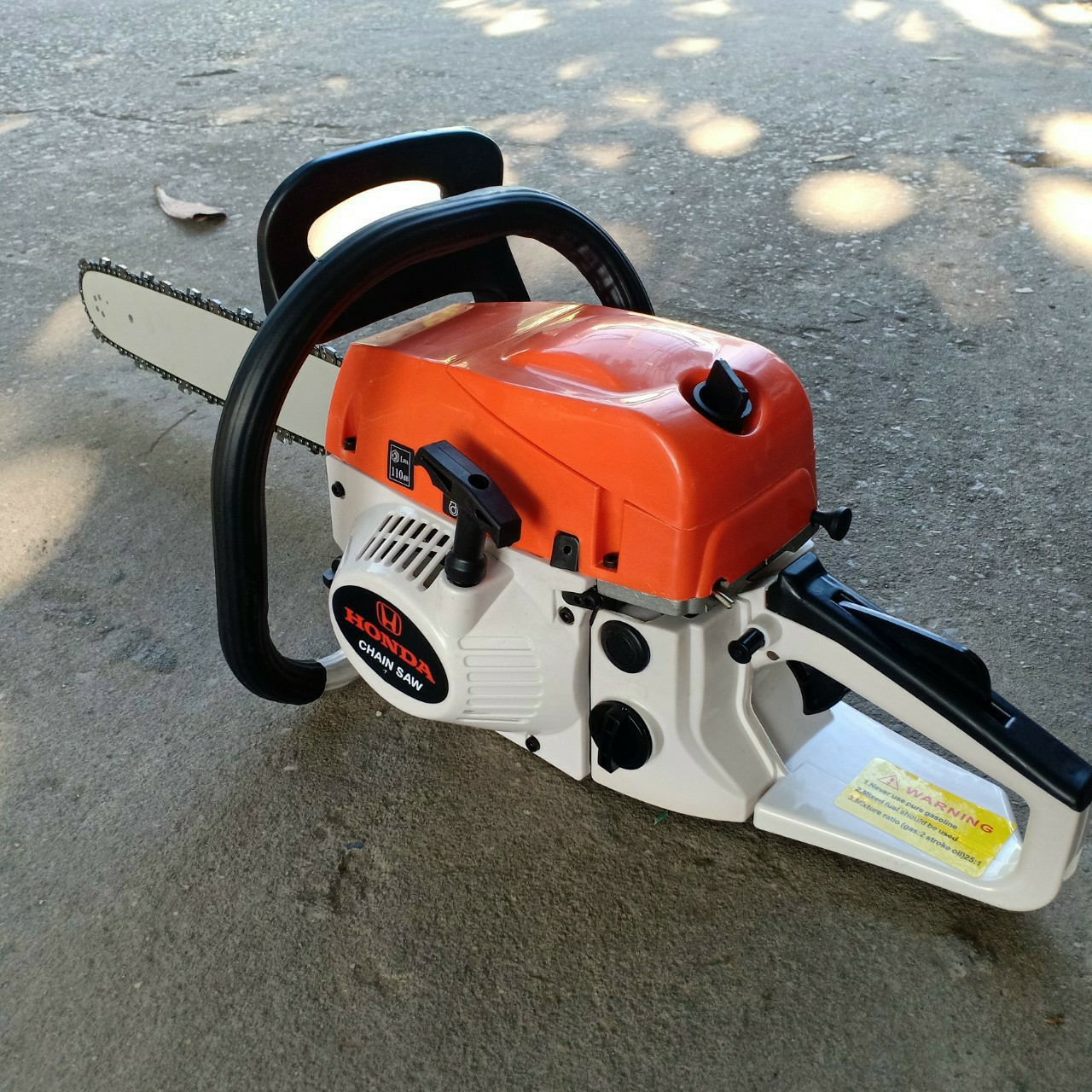 MÁY CƯA XÍCH CHẠY XĂNG