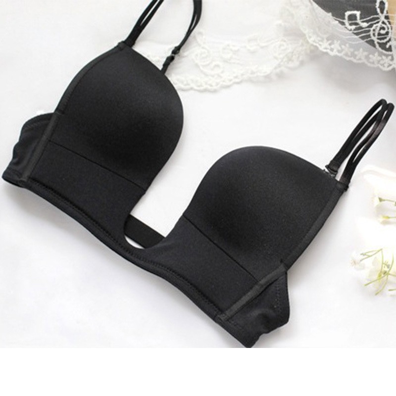 Áo ngực khoét U mặc váy hở cổ sâu