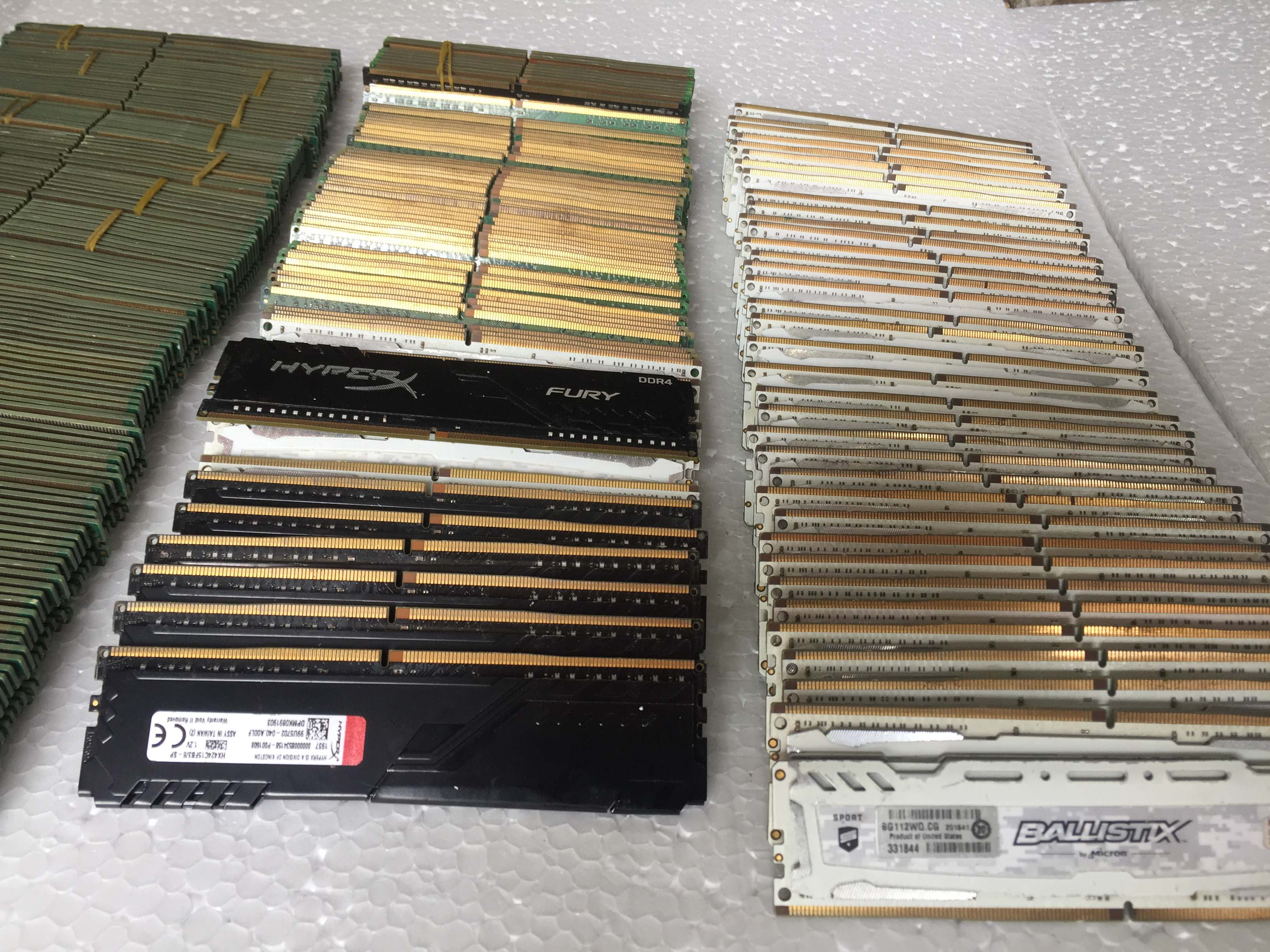 RAM 4G DDR4 Tản nhiệt Bus 2133 2400 cho PC